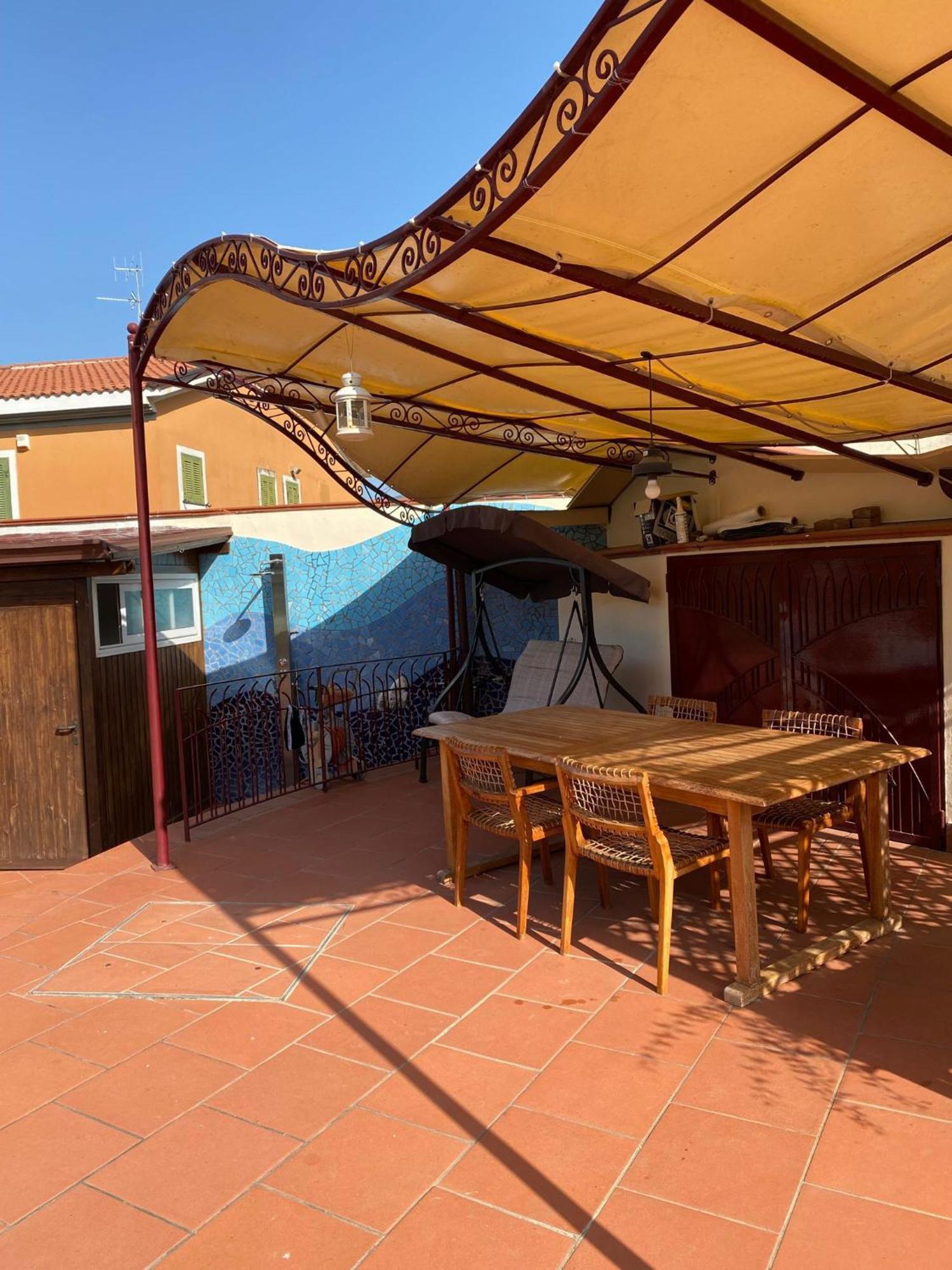 סלרנו B&B La Rosa מראה חיצוני תמונה